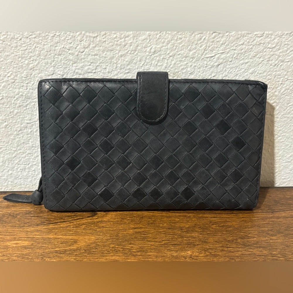 Bottega Veneta Black Woven Leather Wallet